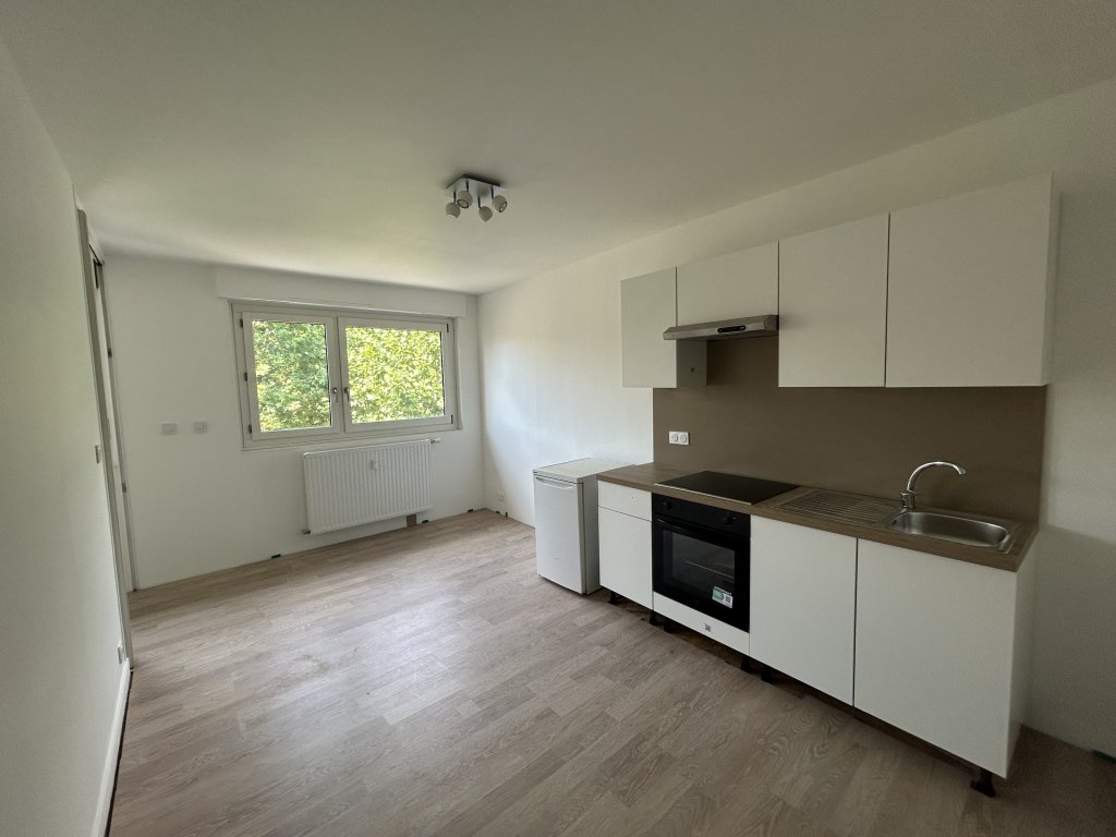 LOCATION - Appartement - MONTBRISON (42600) - 490 €