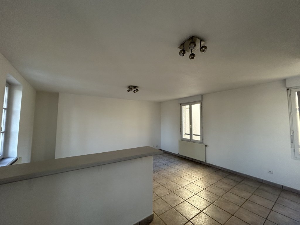 LOCATION - Appartement - MONTBRISON (42600) - 480 €