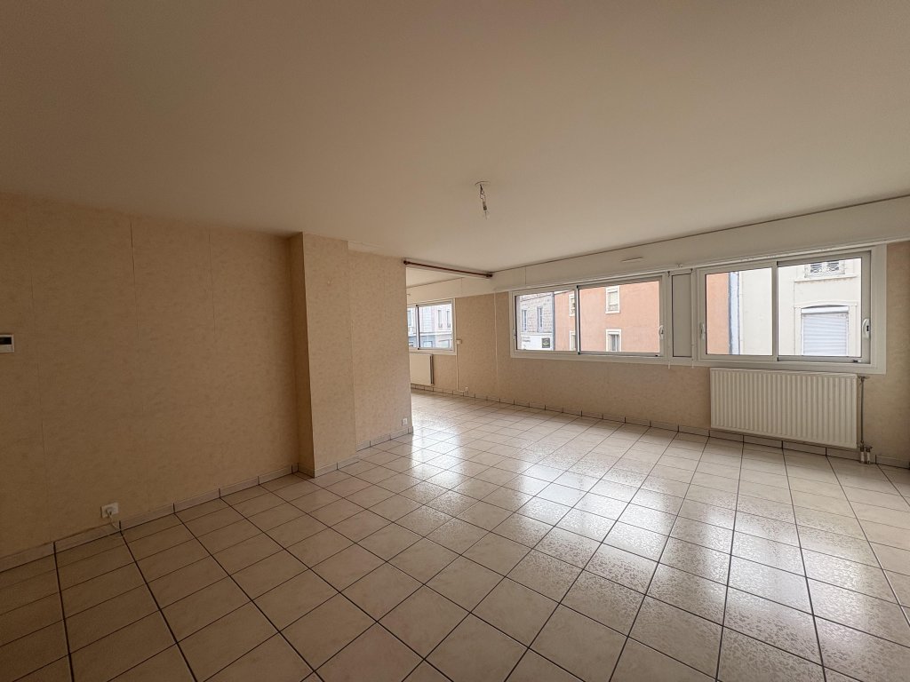 LOCATION - Appartement - FEURS (42110) - 795 €