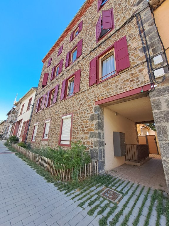 LOCATION - Appartement - ST SYMPHORIEN SUR COISE (69590) - 445 €