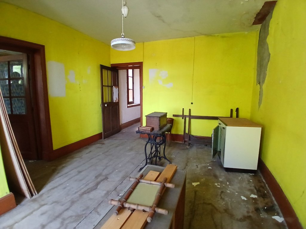 VENTE - Maison/villa - ROZIER EN DONZY (42810) - 185000 €