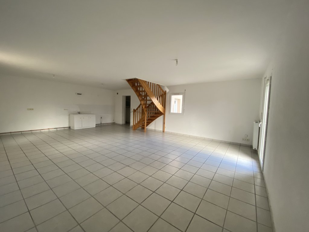 LOCATION - Maison/villa - MONTBRISON (42600) - 860 €