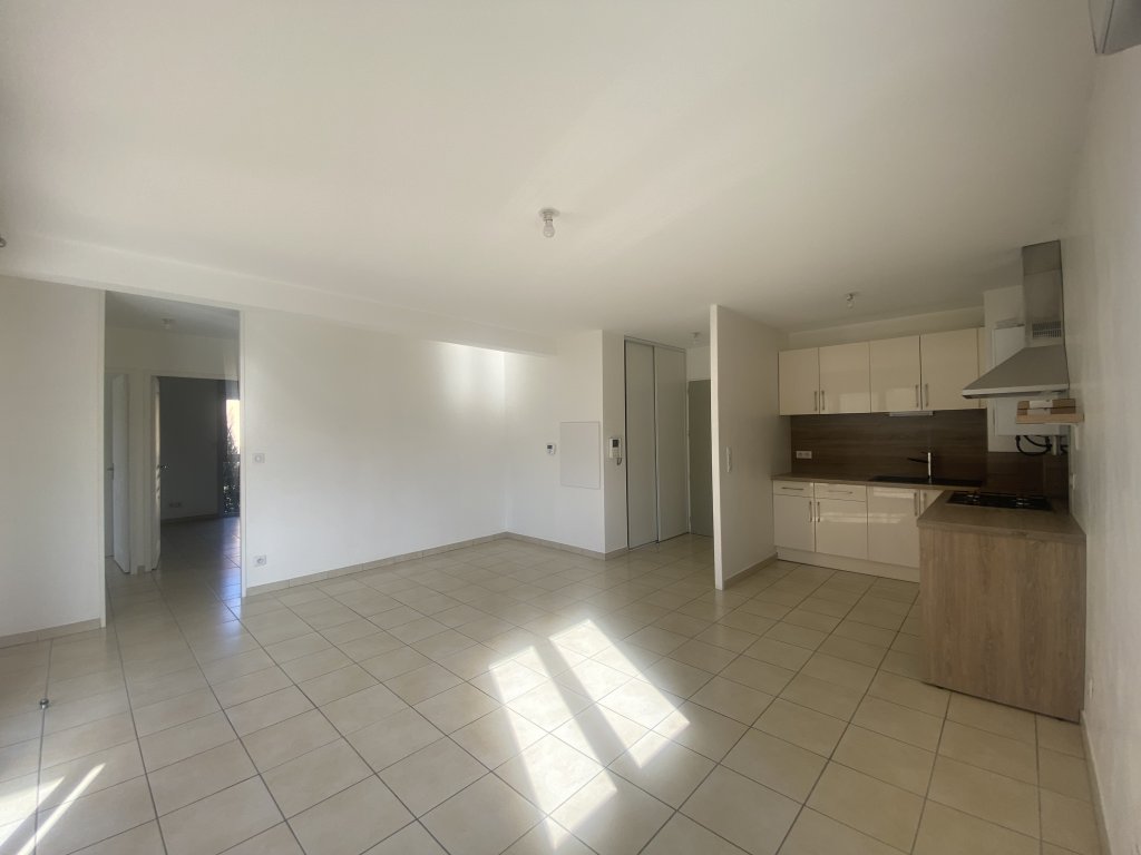 LOCATION - Appartement - MONTBRISON (42600) - 748 €