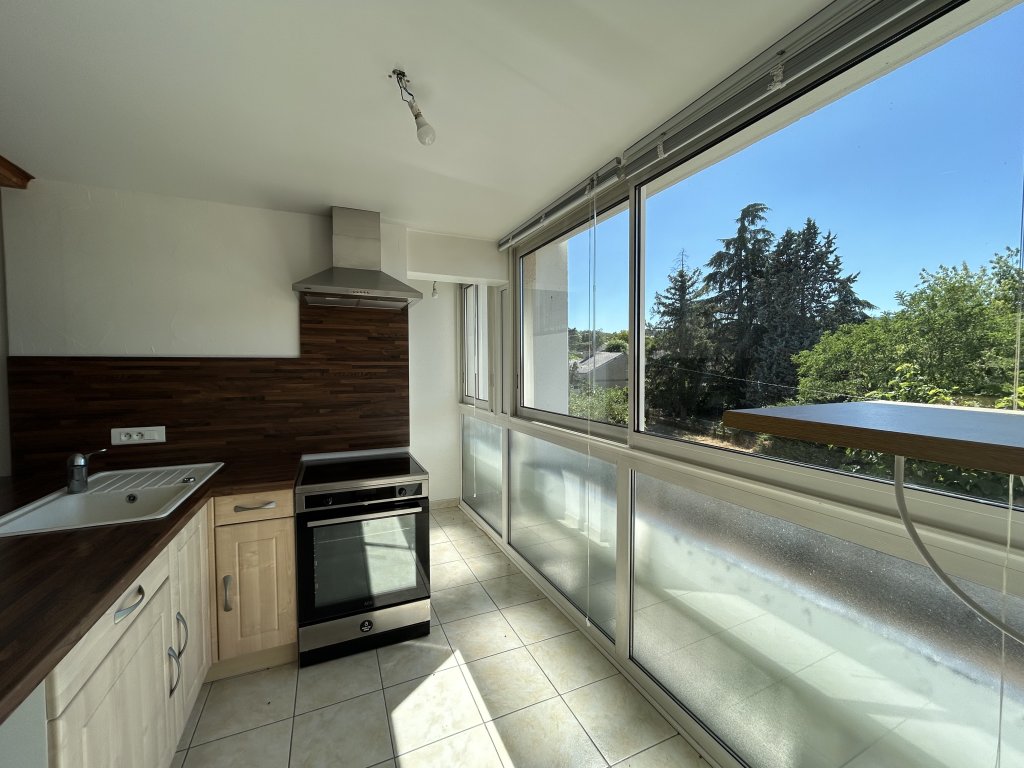 LOCATION - Appartement - MONTBRISON (42600) - 670 €