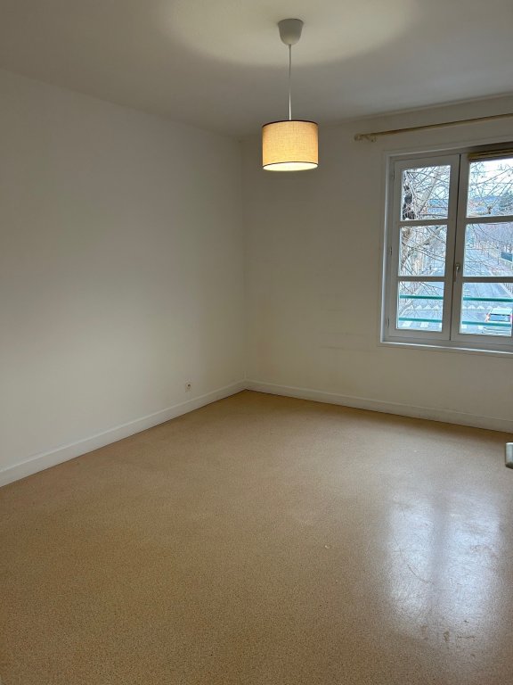 LOCATION - Appartement - MONTBRISON (42600) - 385 €
