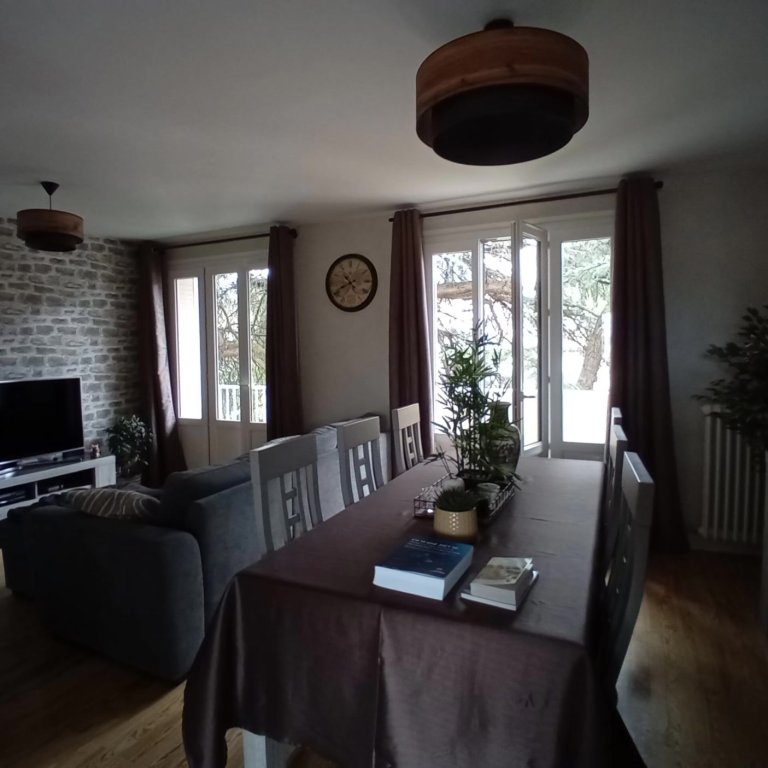 LOCATION - Appartement - MONTBRISON (42600) - 675 €