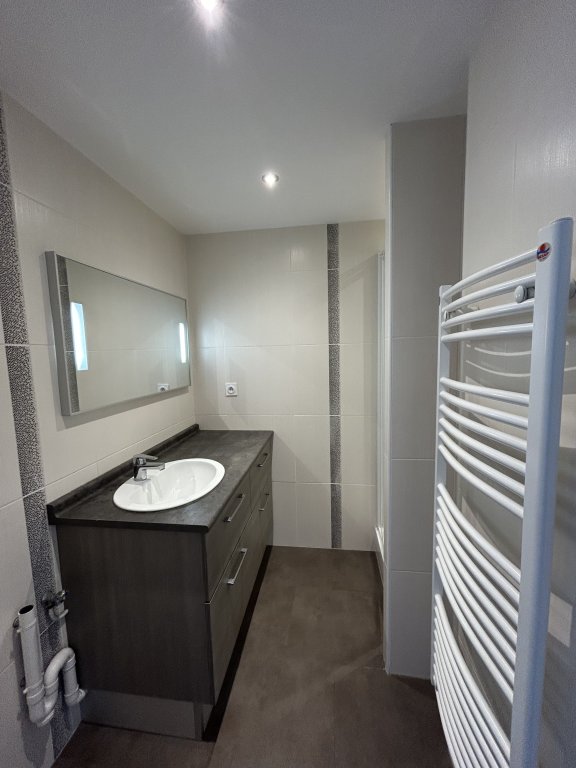 LOCATION - Appartement - MONTBRISON (42600) - 680 €