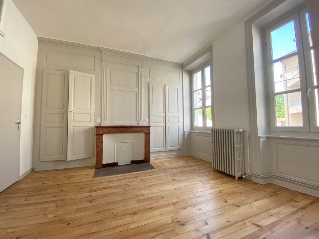 LOCATION - Appartement - MONTBRISON (42600) - 425 €