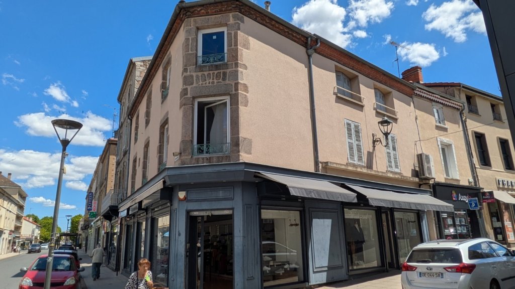 VENTE - Immeuble - FEURS (42110) - 365000 €