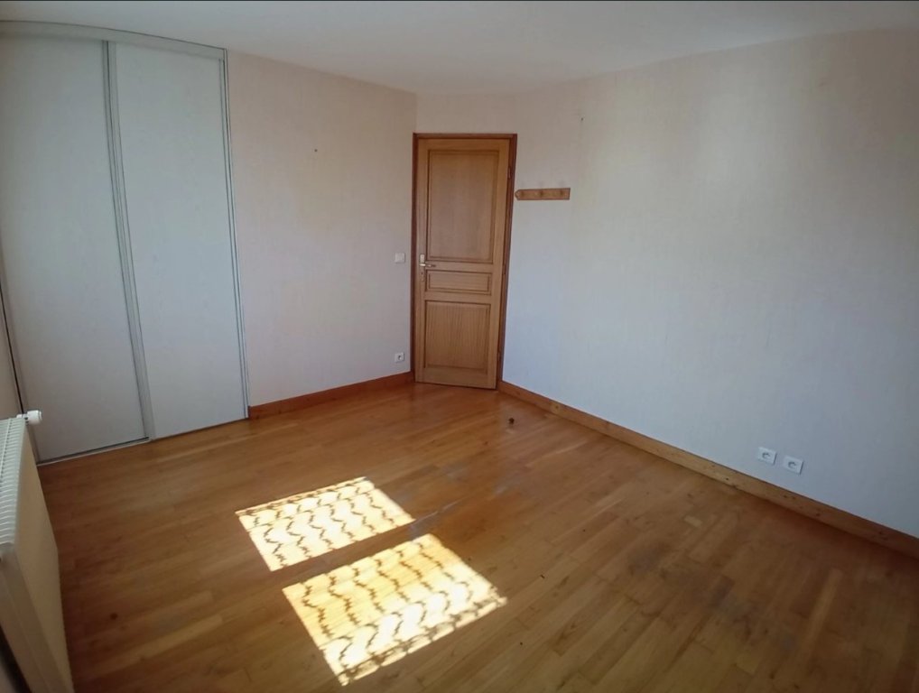 LOCATION - Maison/villa - MONTVERDUN (42130) - 800 €