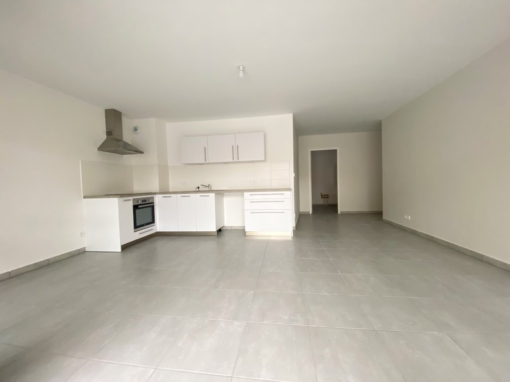 LOCATION - Appartement - MONTBRISON (42600) - 826 €