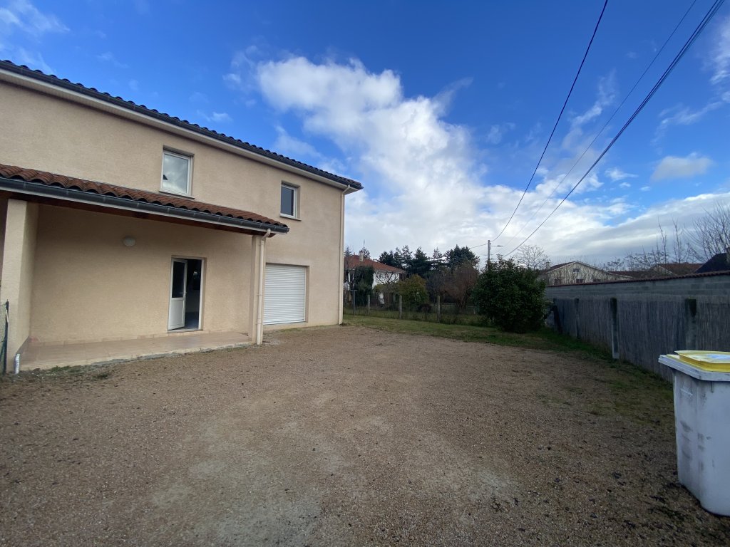 LOCATION - Maison/villa - MONTBRISON (42600) - 860 €