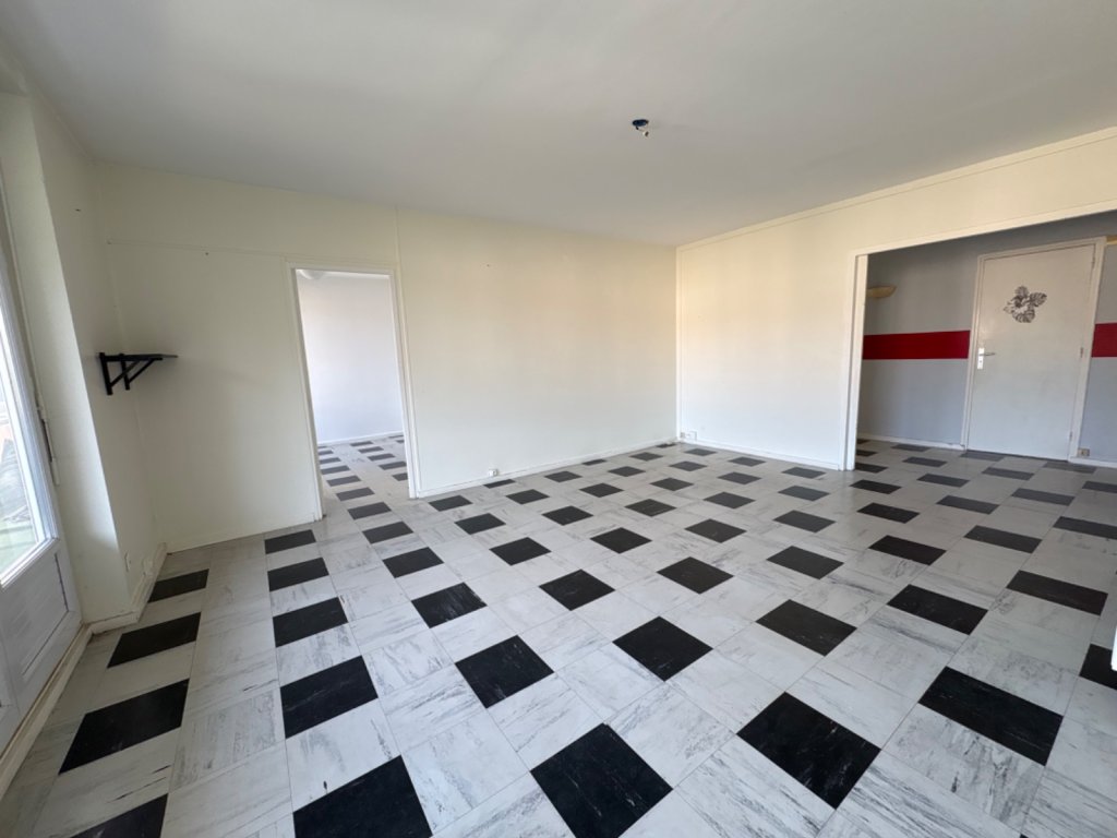VENTE - Appartement - FEURS (42110) - 129000 €