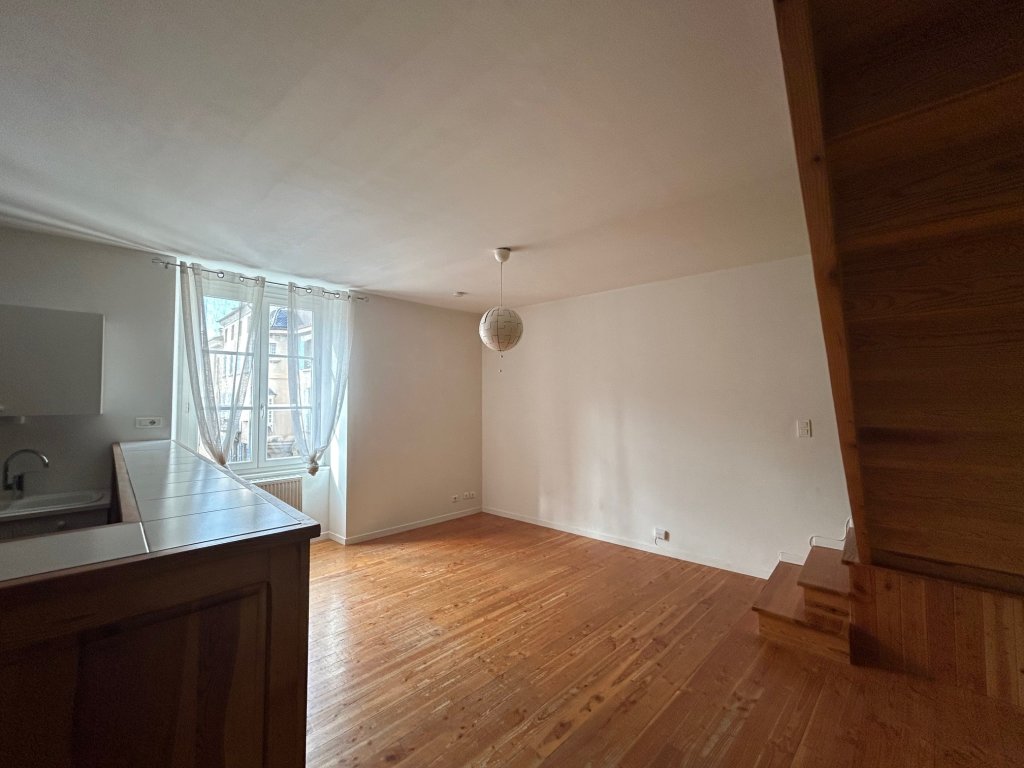 LOCATION - Appartement - MONTBRISON (42600) - 440 €