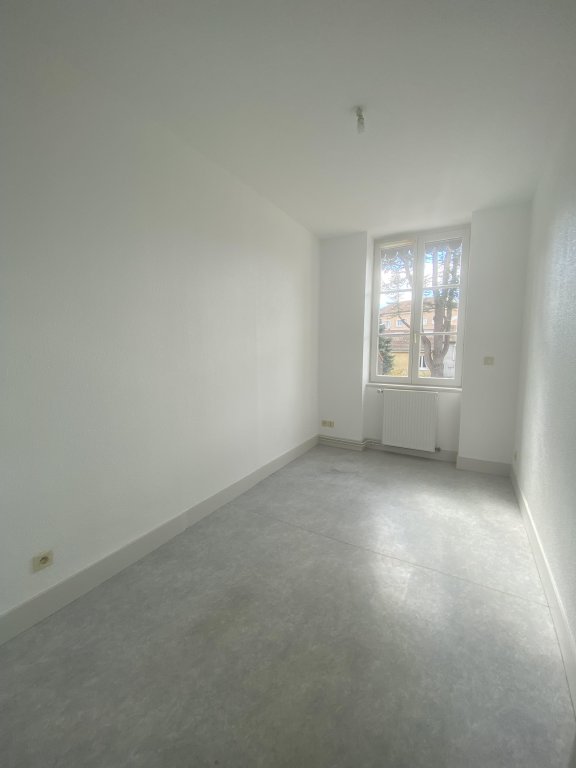 LOCATION - Appartement - MONTROND LES BAINS (42210) - 590 €
