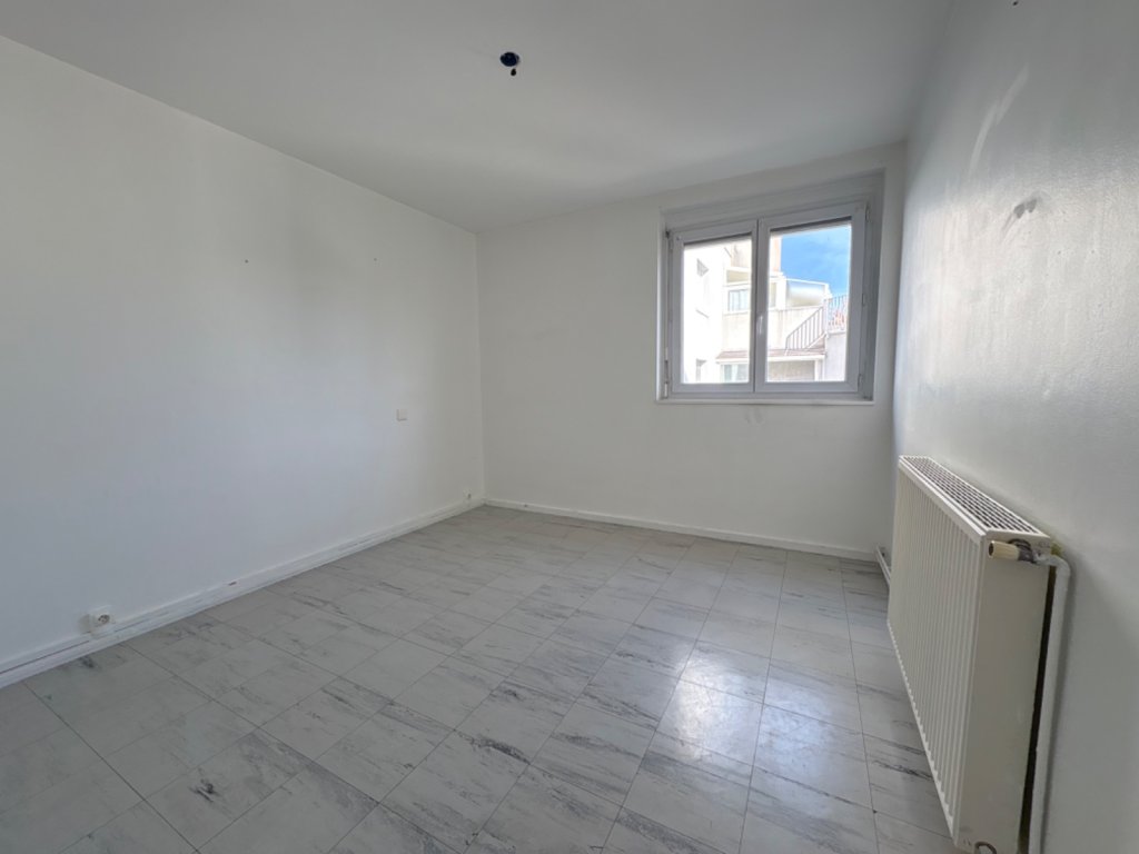 VENTE - Appartement - FEURS (42110) - 129000 €