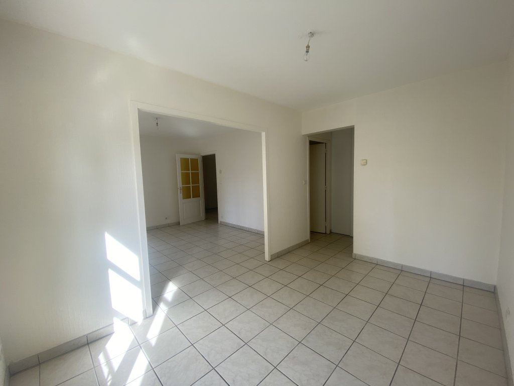 LOCATION - Appartement - MONTBRISON (42600) - 610 €