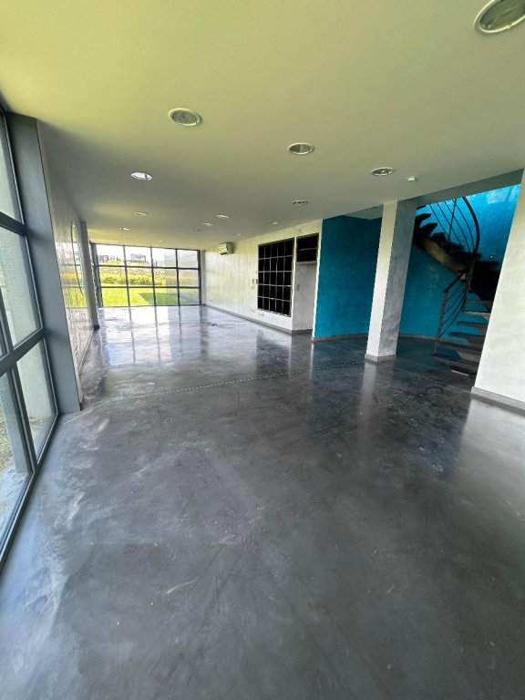 LOCATION - Local - ST SYMPHORIEN SUR COISE (69590) - 6000 €
