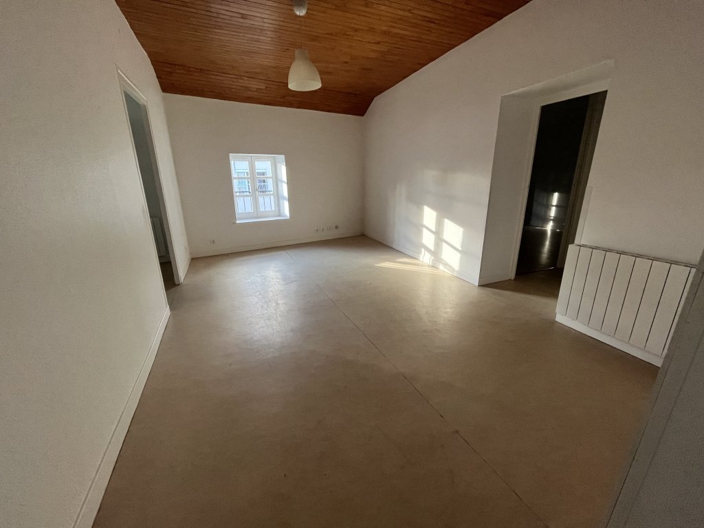 LOCATION - Appartement - SAVIGNEUX (42600) - 480 €