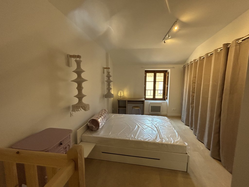 LOCATION - Appartement - MONTBRISON (42600) - 616 €
