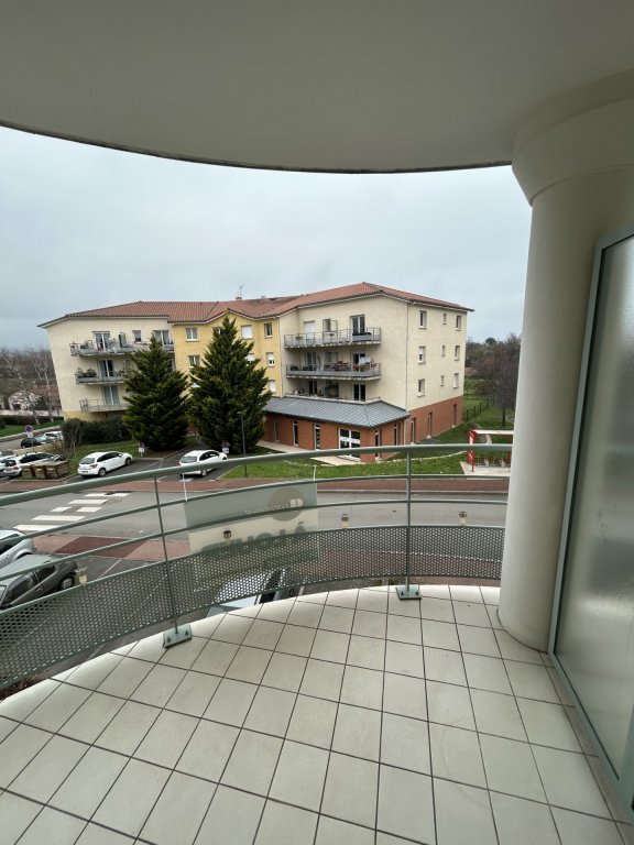 LOCATION - Appartement - SAVIGNEUX (42600) - 380 €