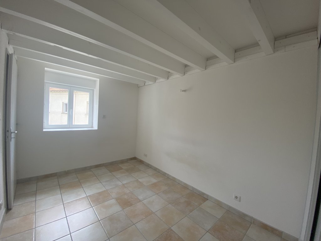 LOCATION - Appartement - BOISSET LES MONTROND (42210) - 550 €