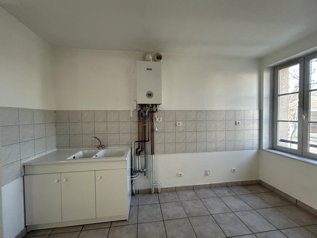 LOCATION - Appartement - MONTBRISON (42600) - 480 €