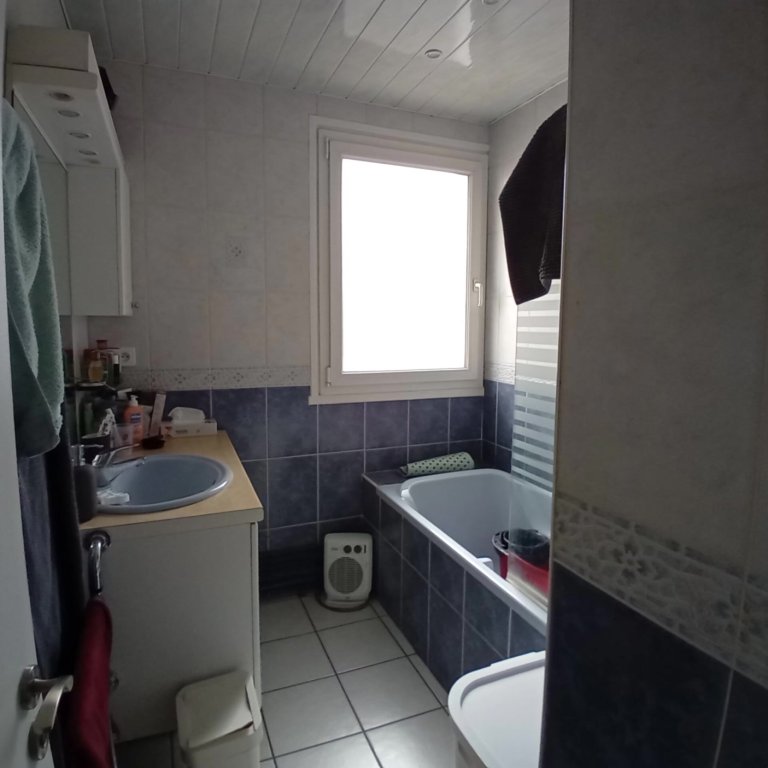 LOCATION - Appartement - MONTBRISON (42600) - 675 €