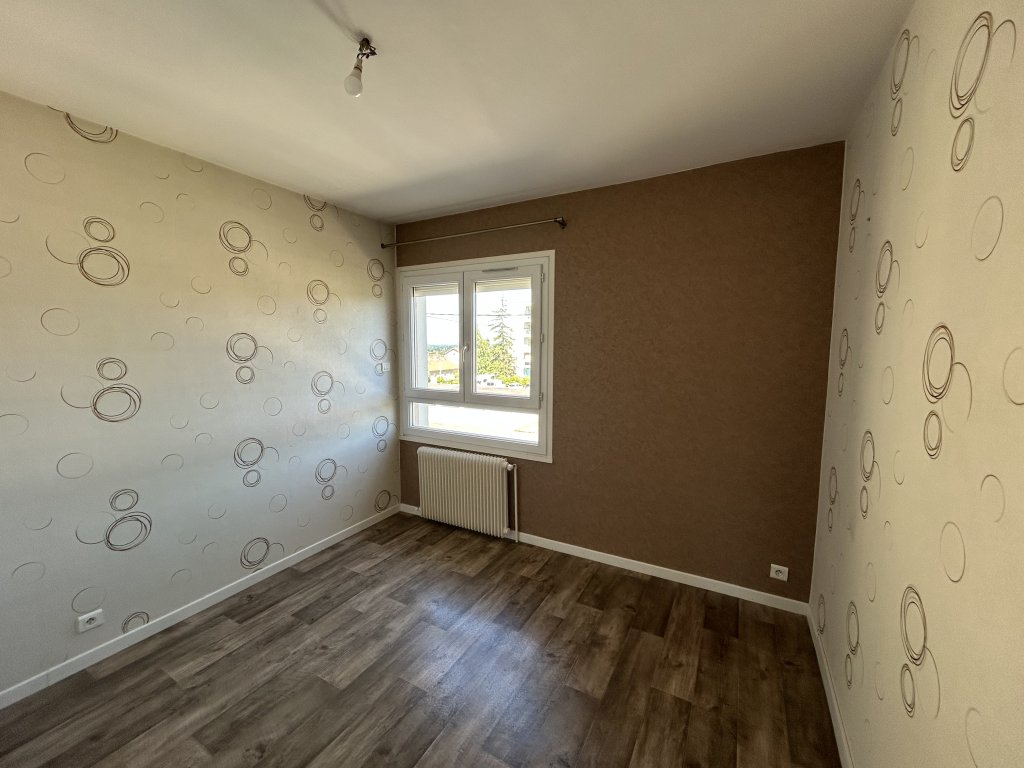 LOCATION - Appartement - MONTBRISON (42600) - 670 €