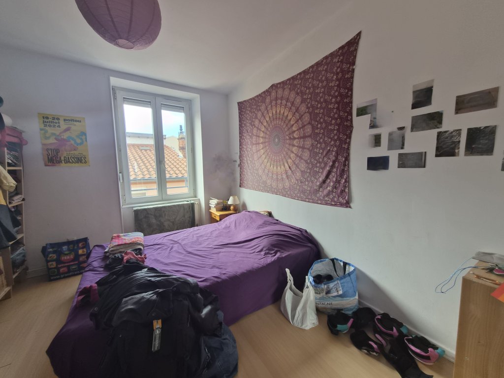 LOCATION - Appartement - CHAZELLES SUR LYON (42140) - 520 €