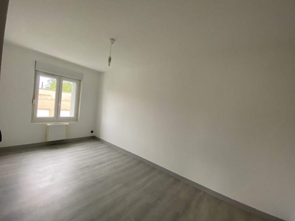 LOCATION - Appartement - MONTROND LES BAINS (42210) - 470 €